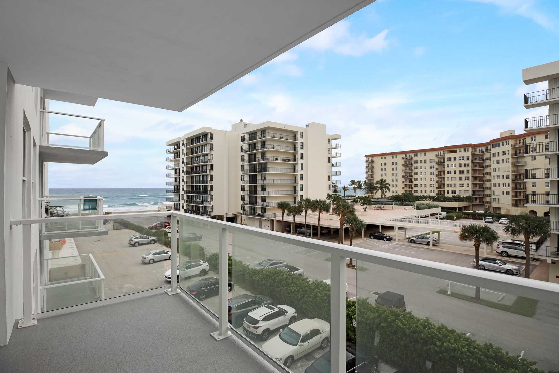 Condominium in Palm Beach, Florida 11632987