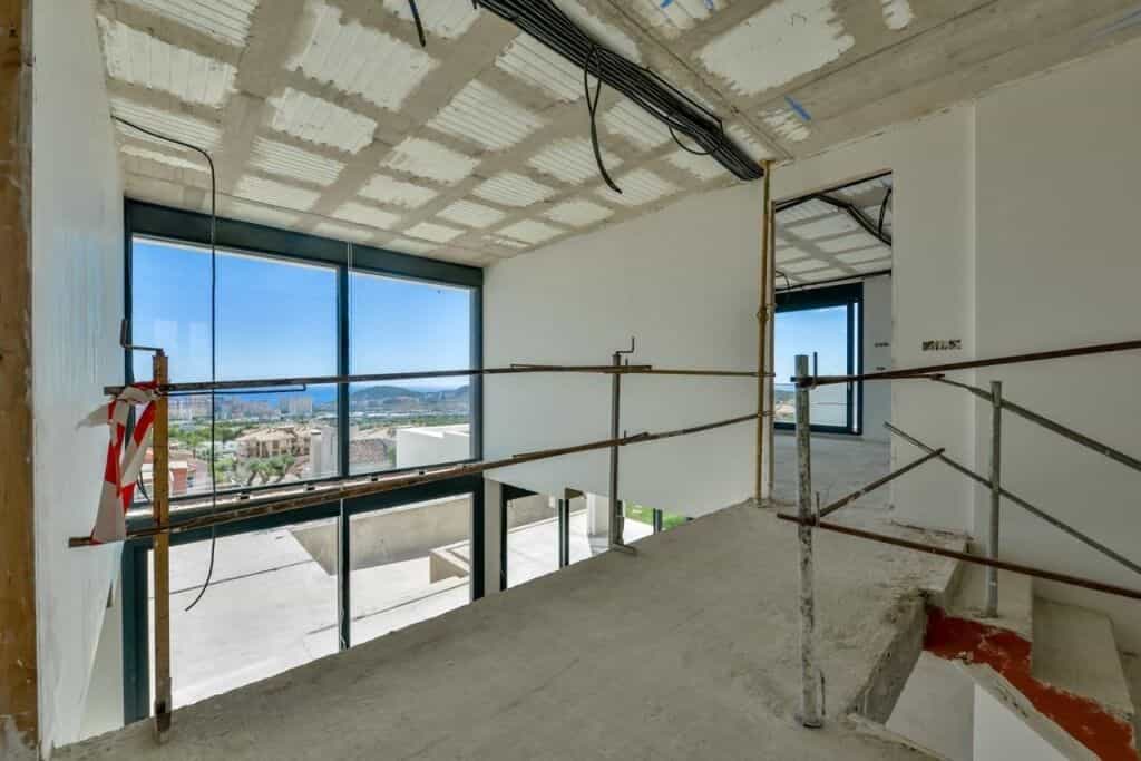 House in Finestrat, Comunidad Valenciana 11633022