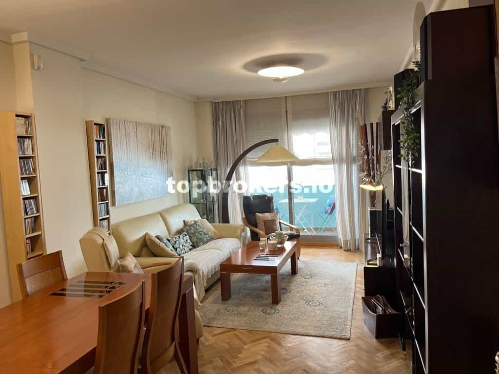 Condominium in Mostoles, Madrid 11633035