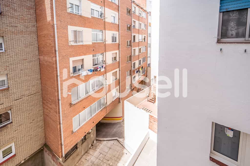 Condominium in Valladolid, Castilla y León 11633045