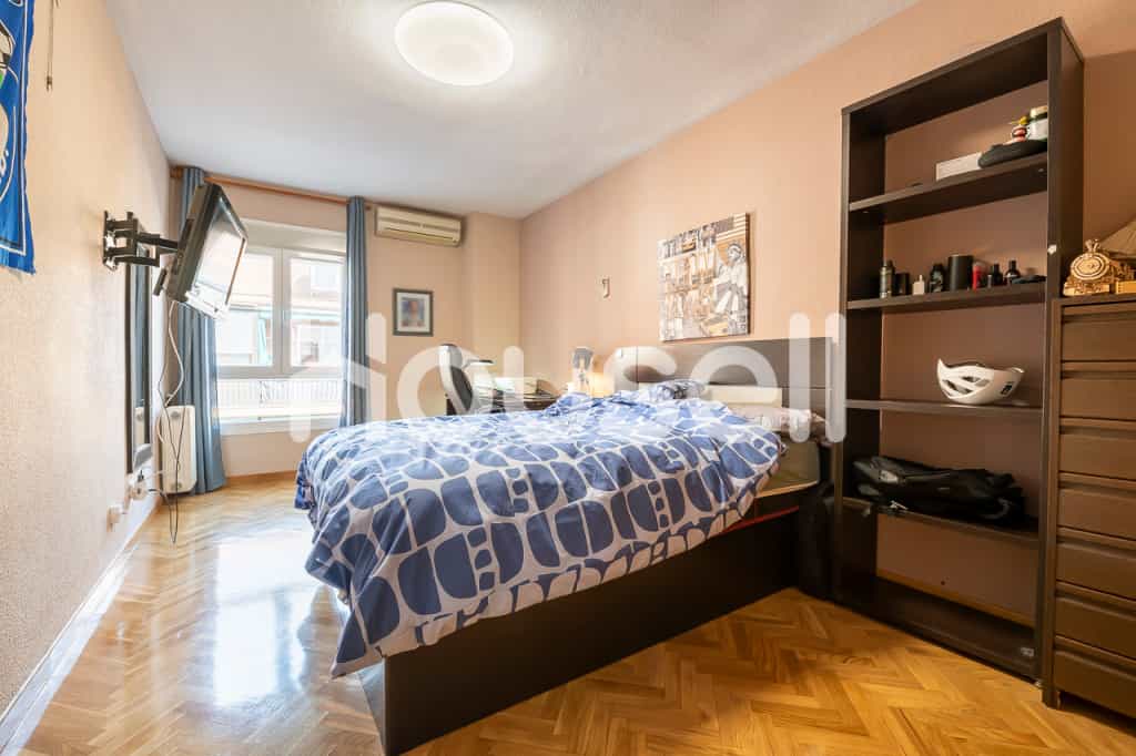 Condominium in Getafe, Comunidad de Madrid 11633062
