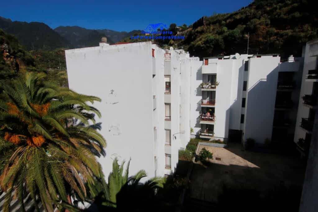 Condominium in Las Nieves, Canarische eilanden 11633084
