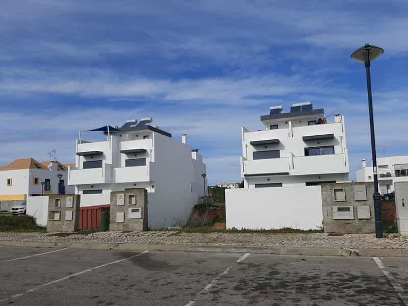 Hus i Venda Nova, Faro 11633367