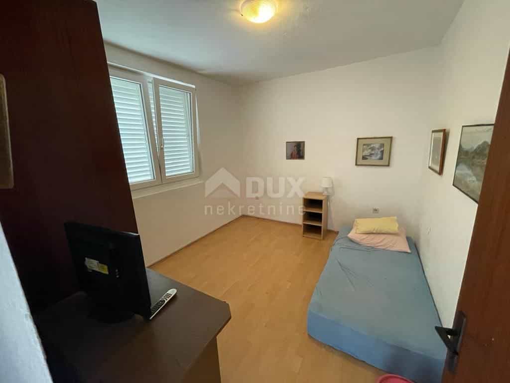 Residential in Mali Ston, Dubrovnik-Neretva County 11633409