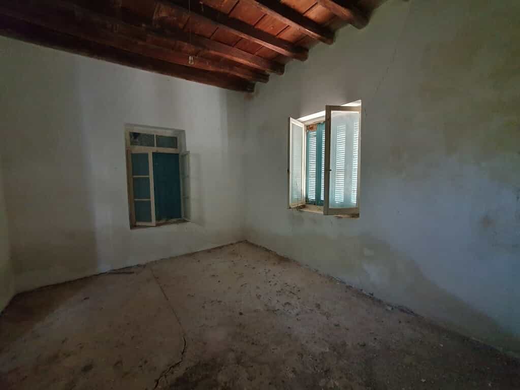 House in Malia, Kriti 11633482