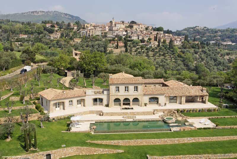 Hus i Chateauneuf-Grasse, Provence-Alpes-Cote d'Azur 11633783