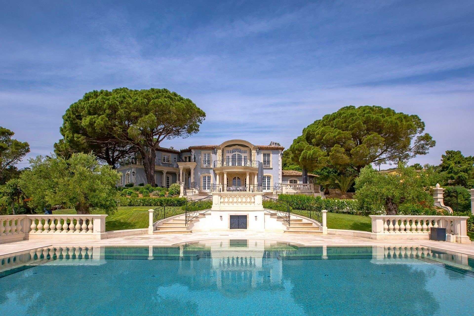 Dom w Grimaud, Provence-Alpes-Cote d'Azur 11633798