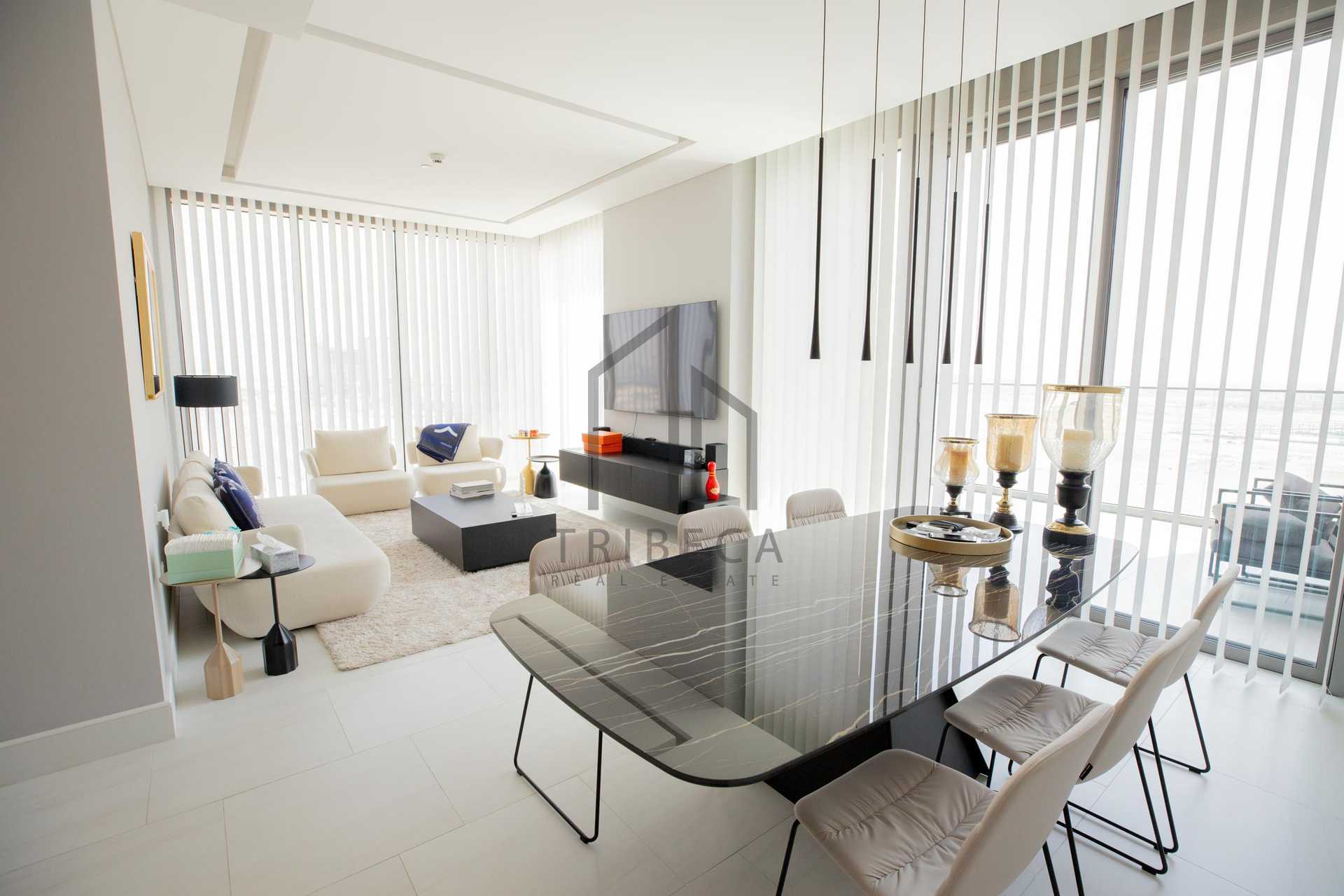 Condominium in Dubai, Dubayy 11634180
