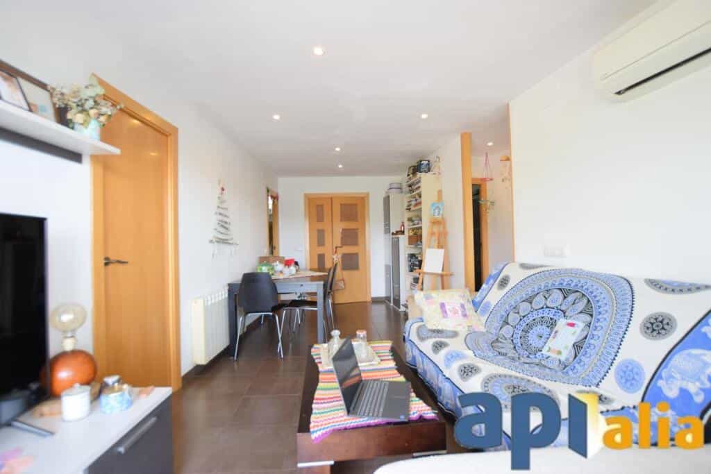 公寓 在 Arenys de Munt, Catalunya 11634829