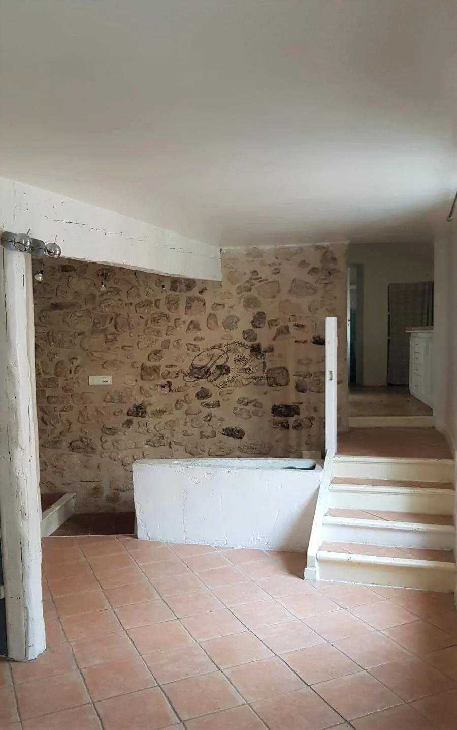 casa en La Bastide-des-Jourdans, Provenza-Alpes-Costa Azul 11634879