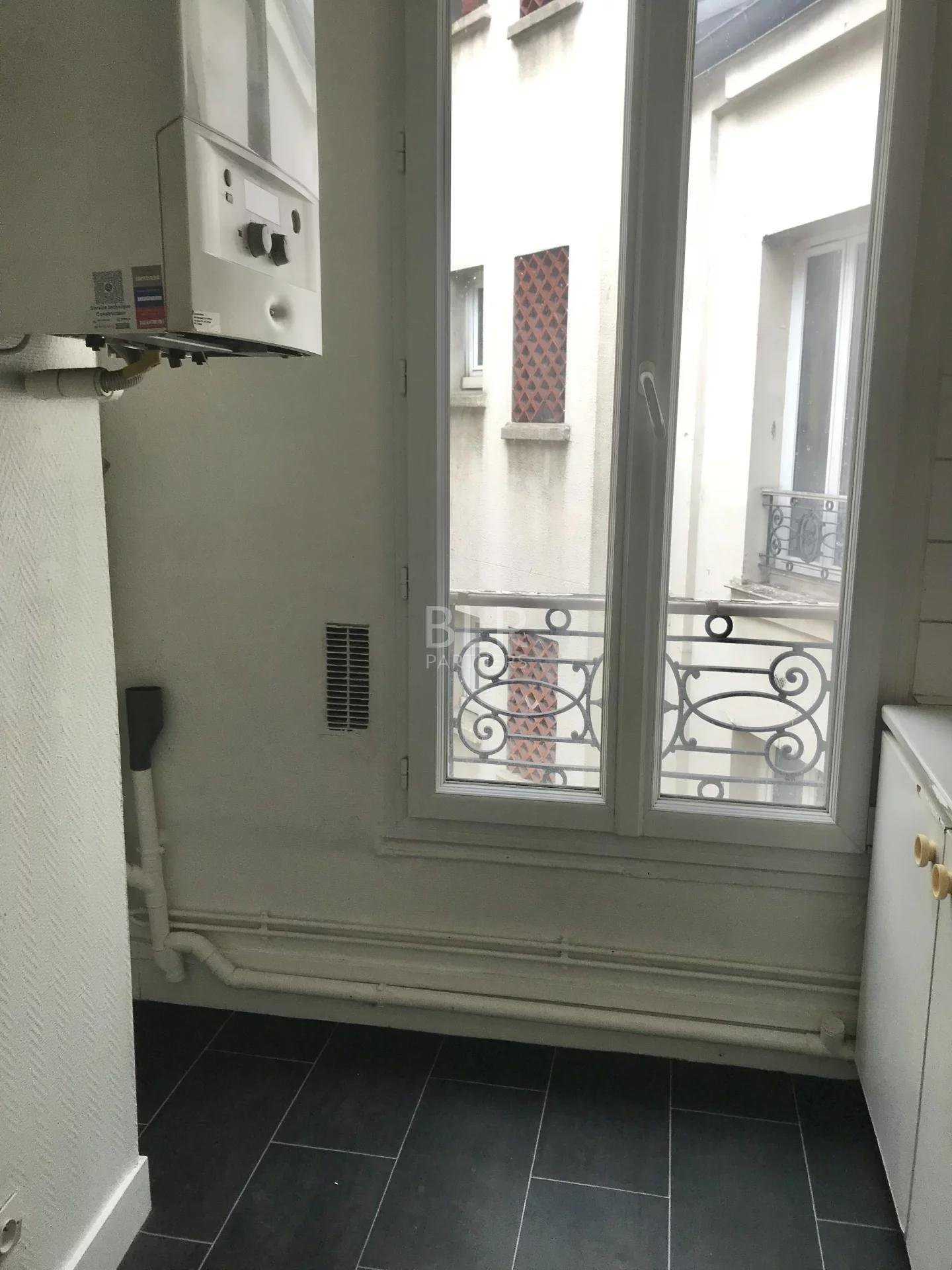 Residential in Paris 20ème, Paris 11634883