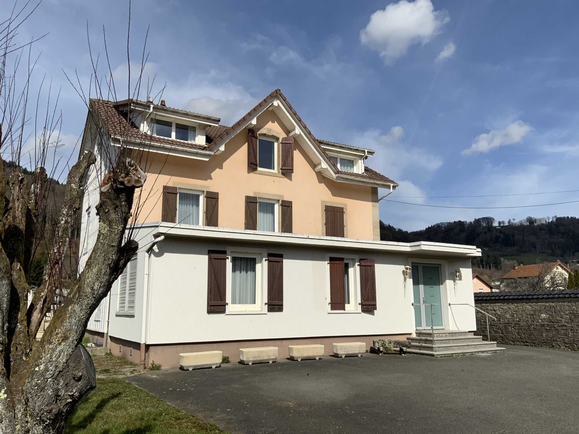 Multiple Houses in Le Val-d'Ajol, Grand Est 11634902