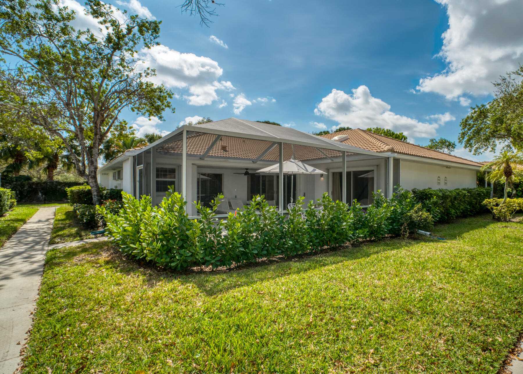 Hus i Monet, Florida 11634908
