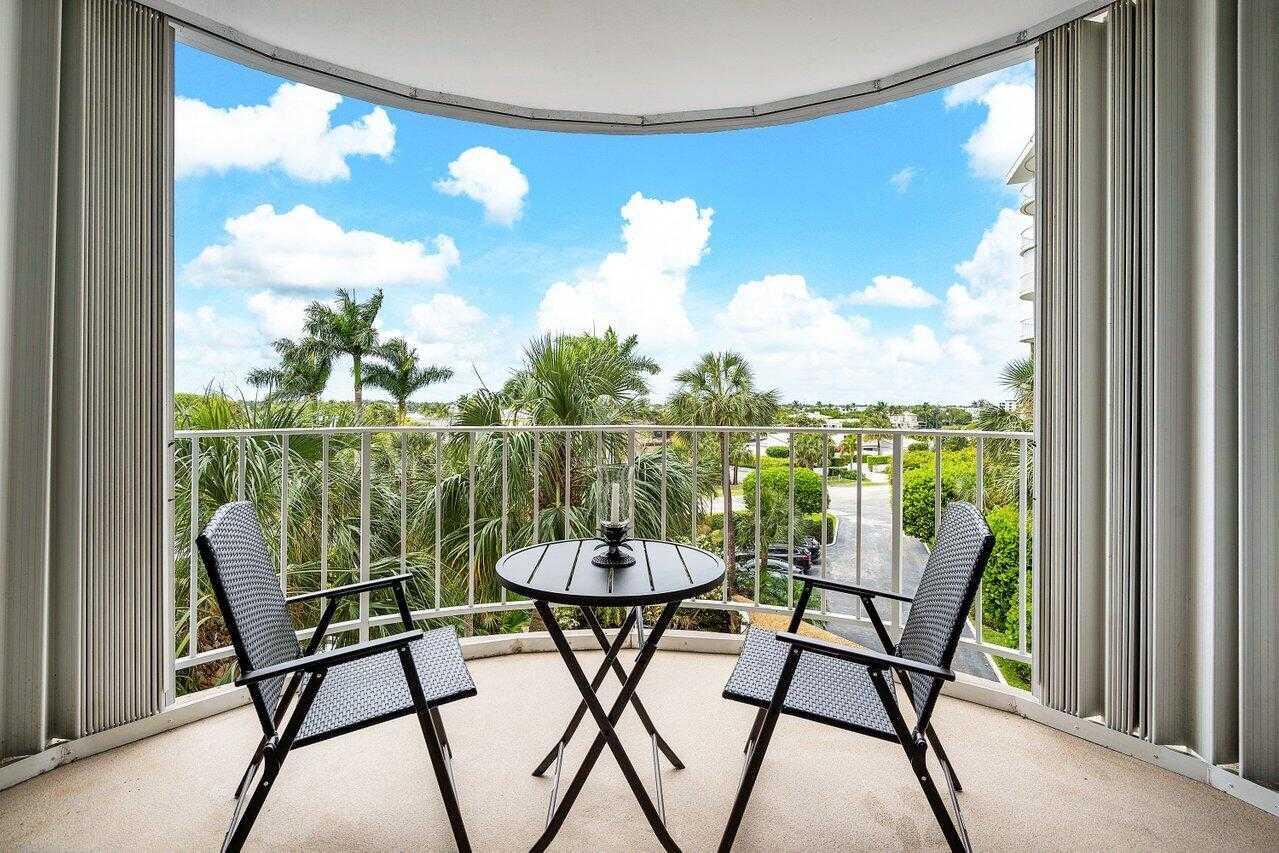 House in Palm Beach, Florida 11634913