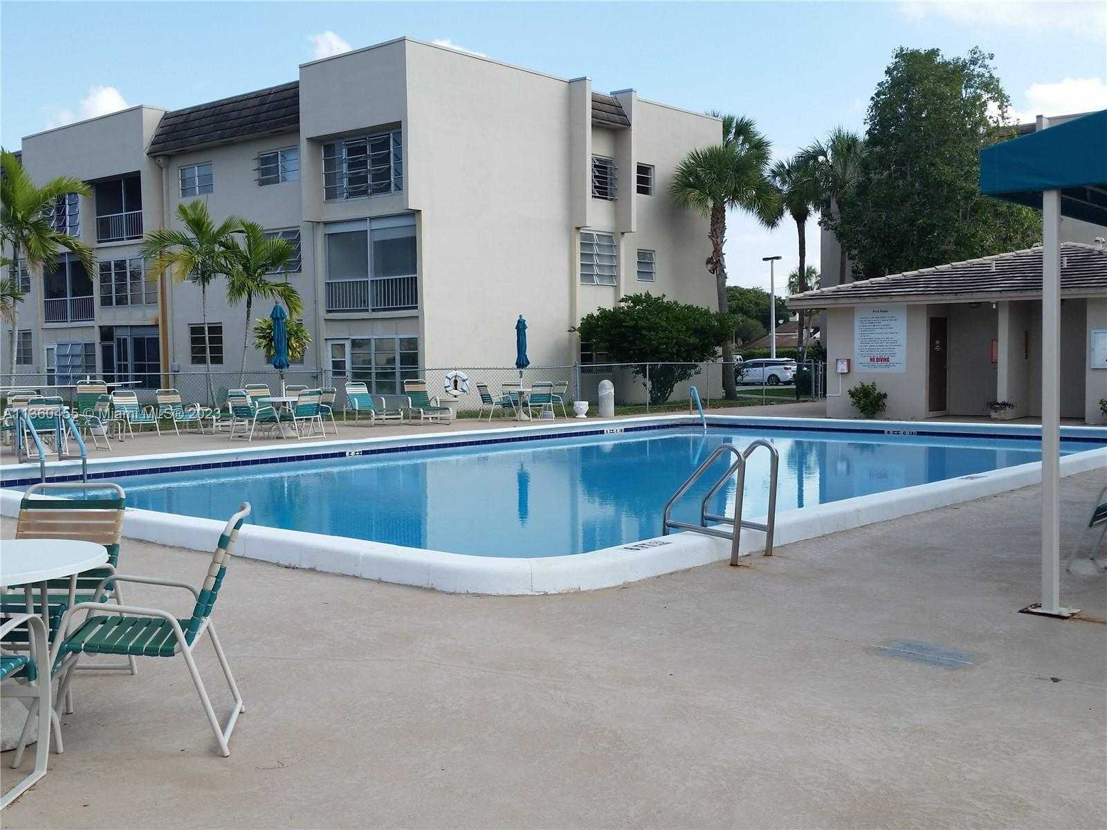 Condominium dans Tamarac, Florida 11634919