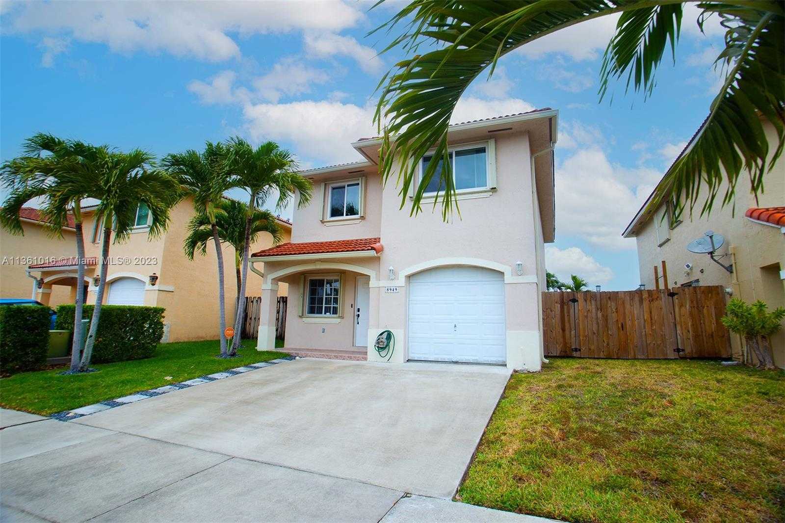 House in Cutler Bay, Florida 11634923