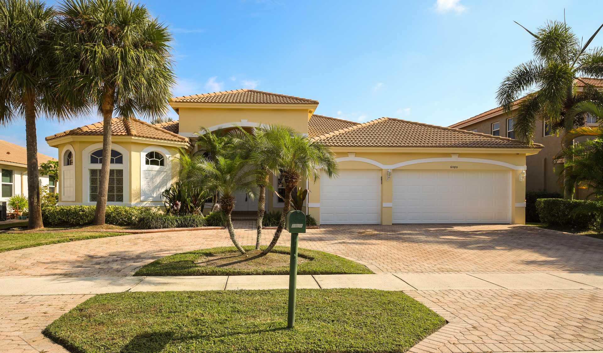 House in Aberdeen, Florida 11634953