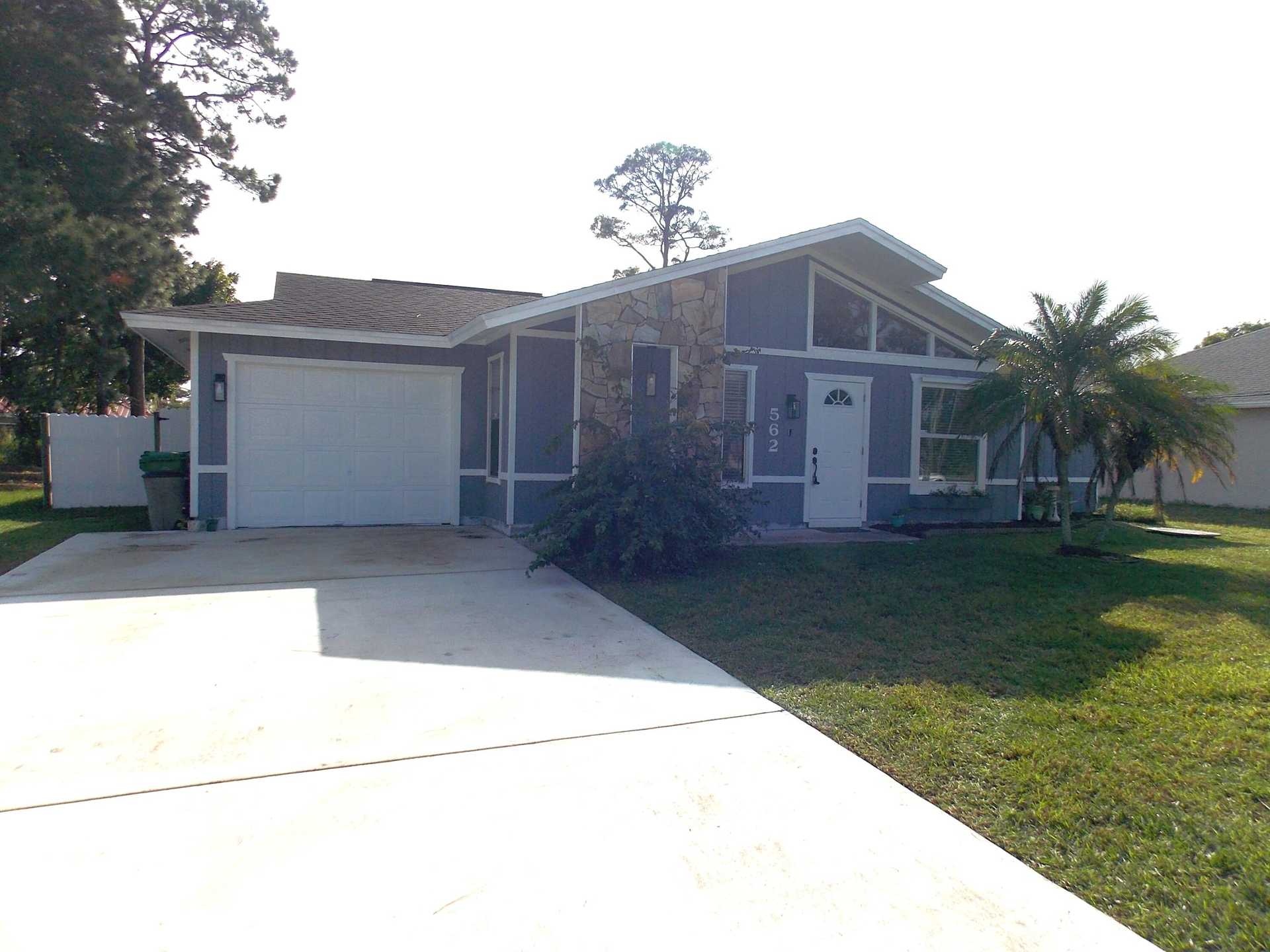 Residential in Port St. Lucie, Florida 11634954