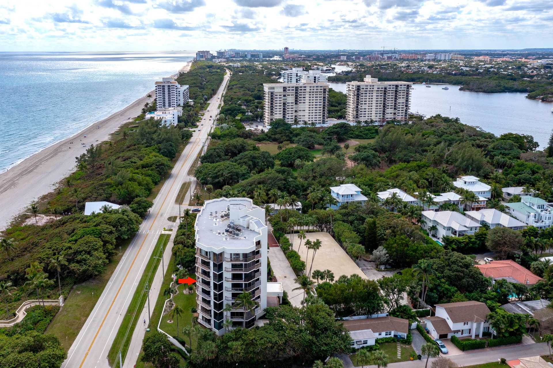 Condominium in Highland Beach, Florida 11634970