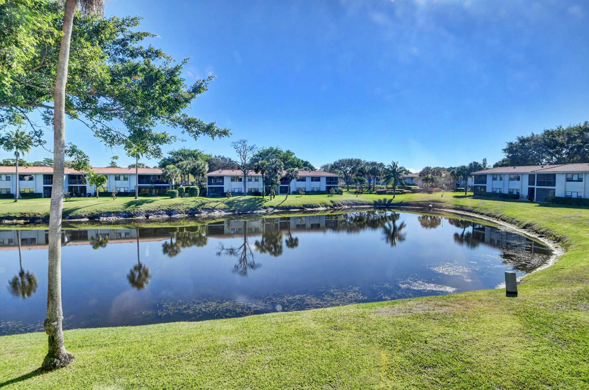 Condominium in Boynton Beach, Florida 11635008