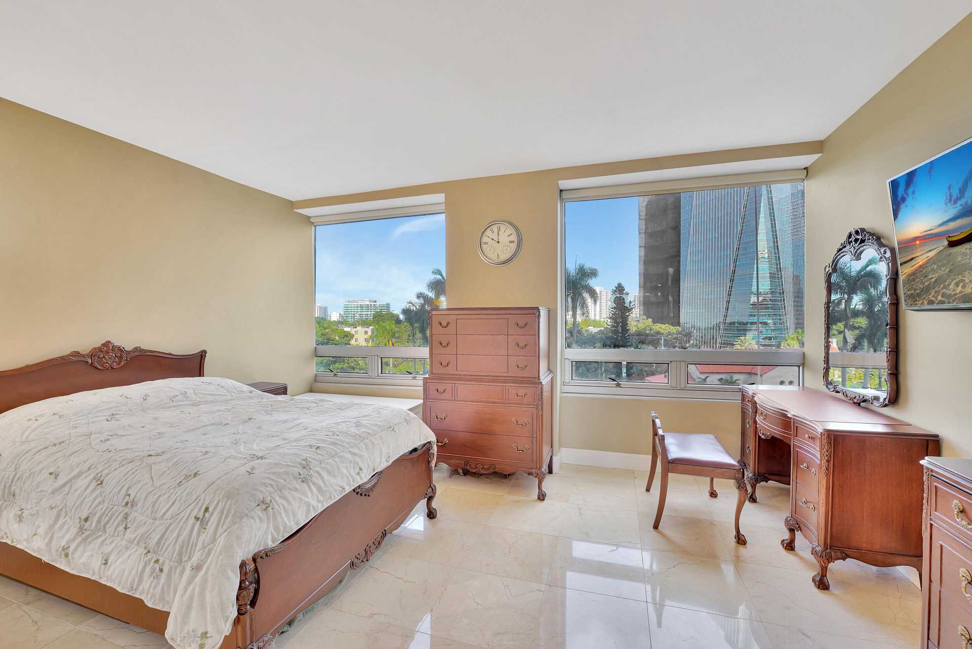 Condominium in Miami, Florida 11635017