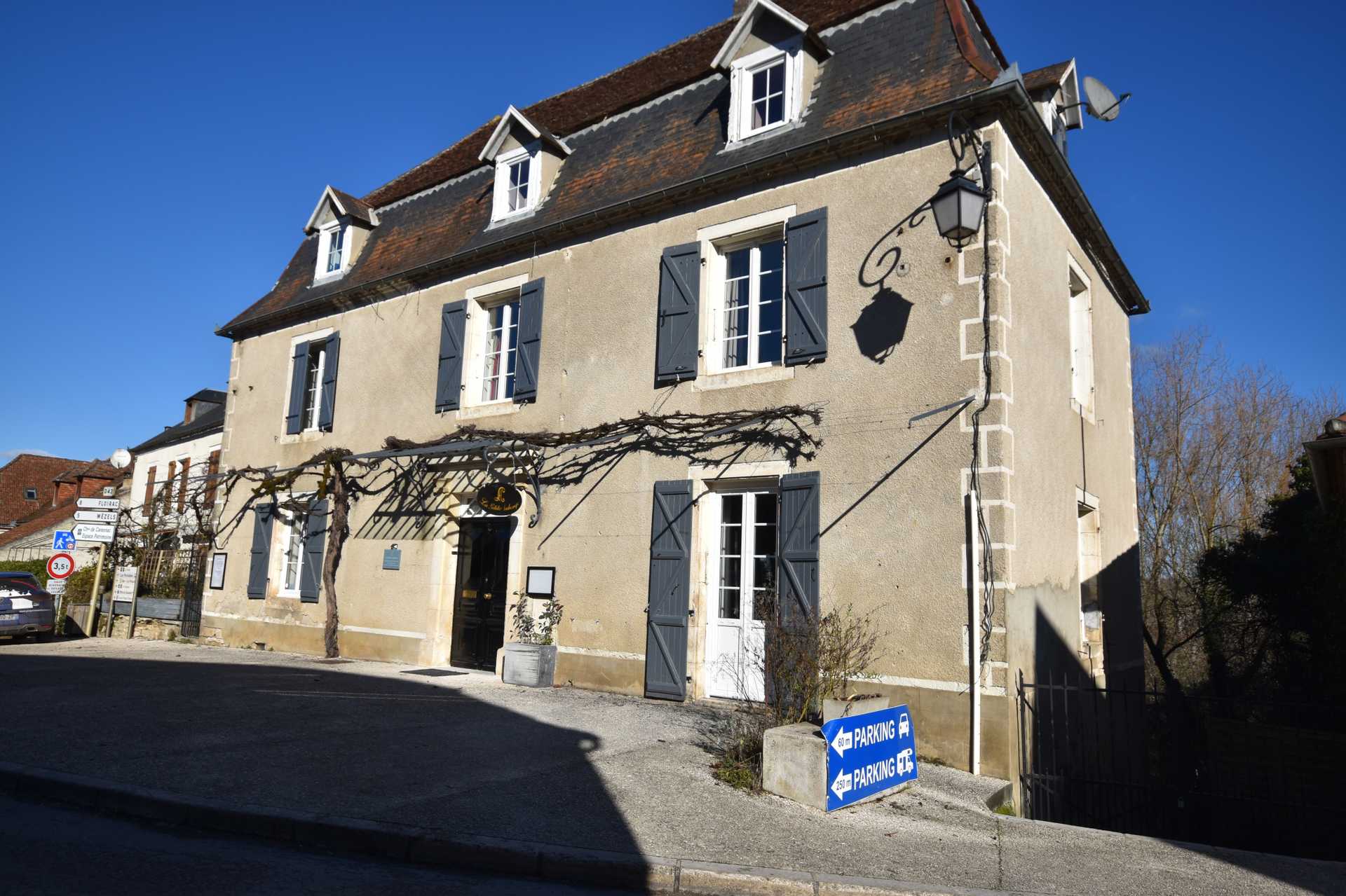 房子 在 , Nouvelle-Aquitaine 11635360