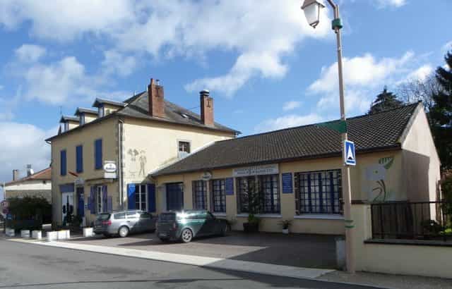 Rumah di Moissannes, Nouvelle-Aquitaine 11635368