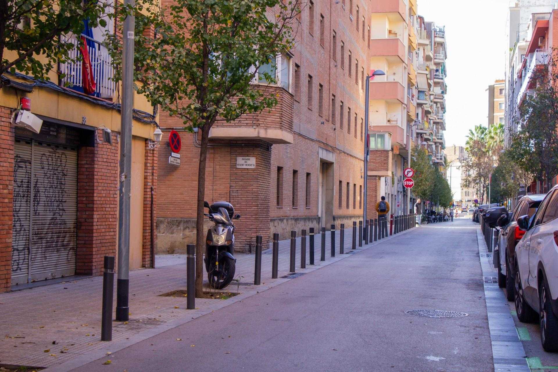 Inny w Barcelona, Catalonia 11635562