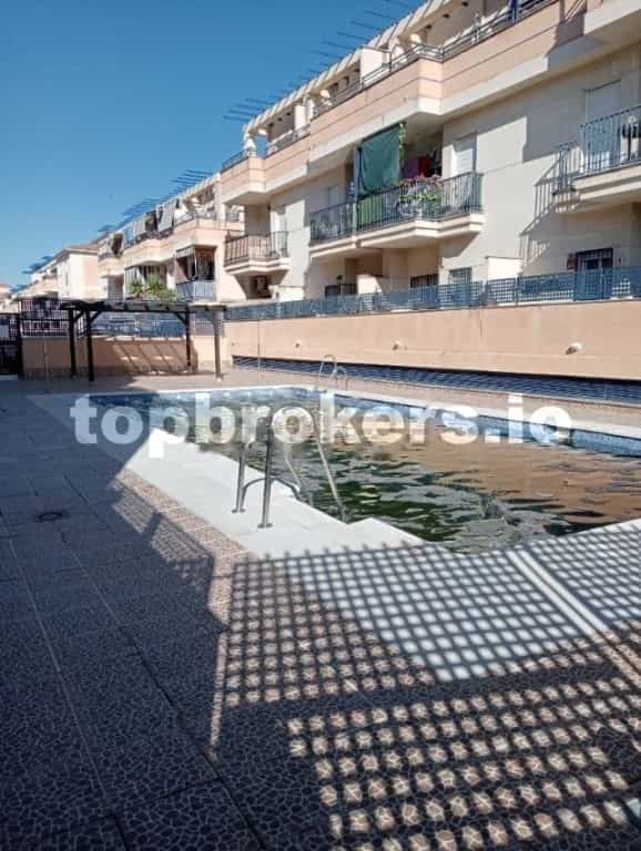 Condominium in Gabia la Grande, Andalusia 11636221
