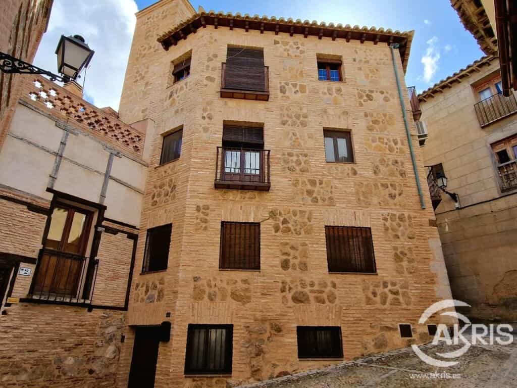 Condominium in Toledo, Castilië-La Mancha 11636227