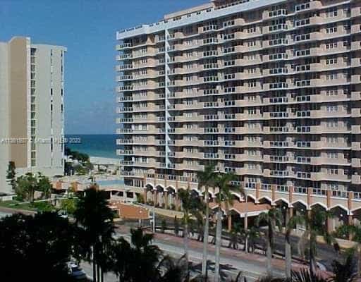 Osakehuoneisto sisään Miami Beach, Florida 11636380