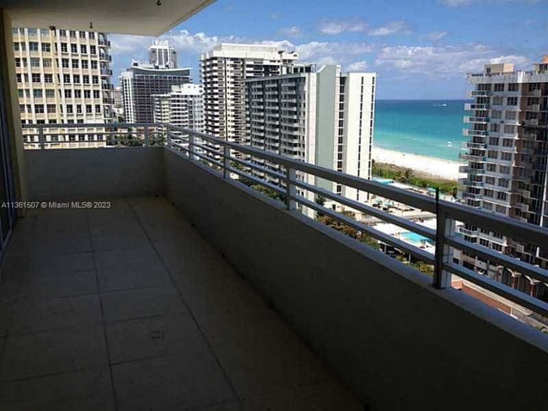 Condominio en Miami Beach, Florida 11636380