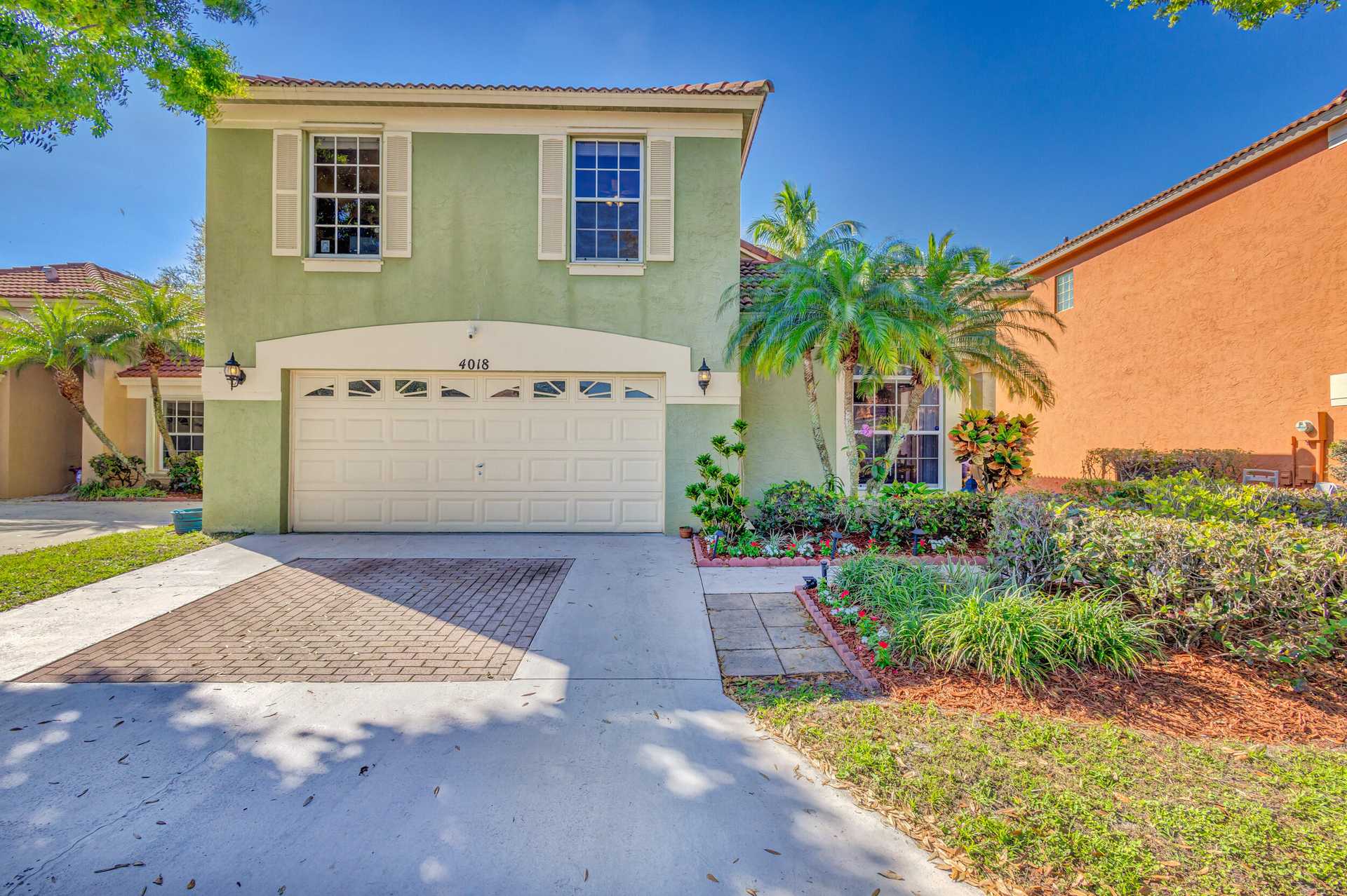 House in Riviera Beach, Florida 11636446