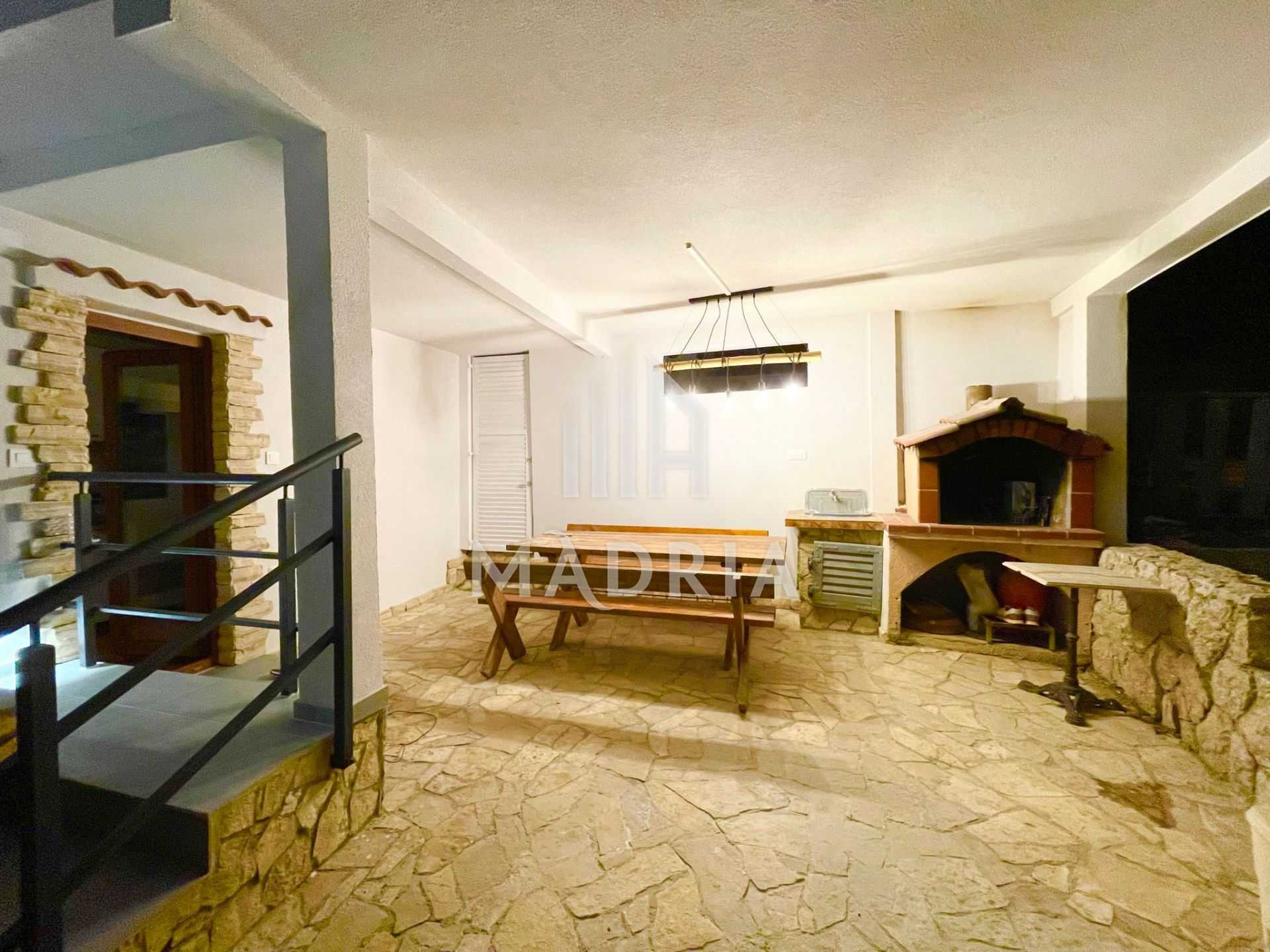 Dom w Jasenice, Zadarska županija 11636878