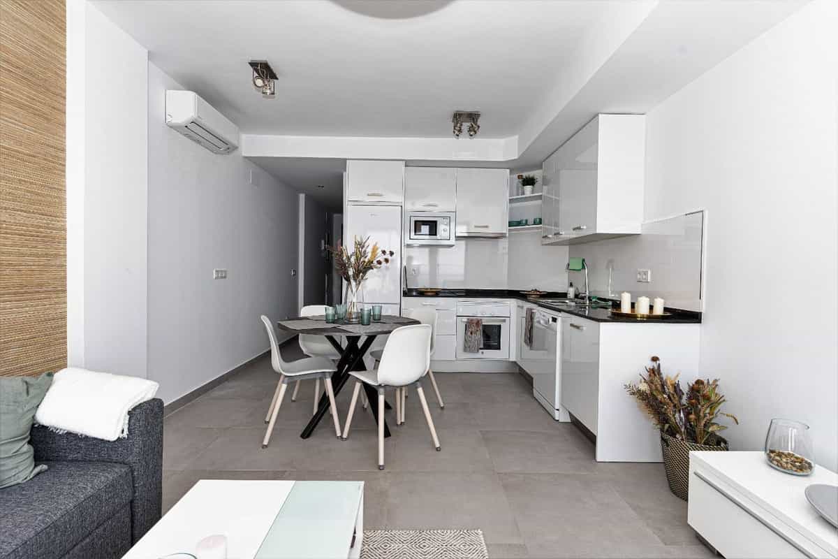 Condominium in Nerja, Andalusia 11636999