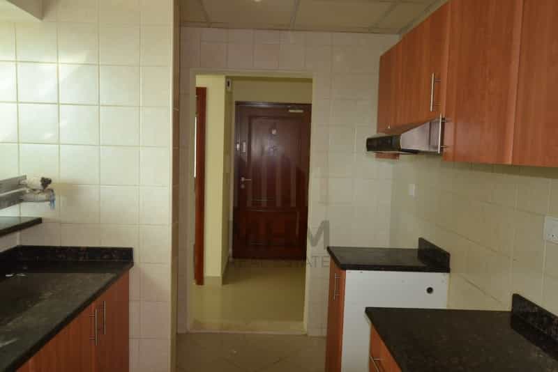 Condominium in Warisan, Dubayy 11637242
