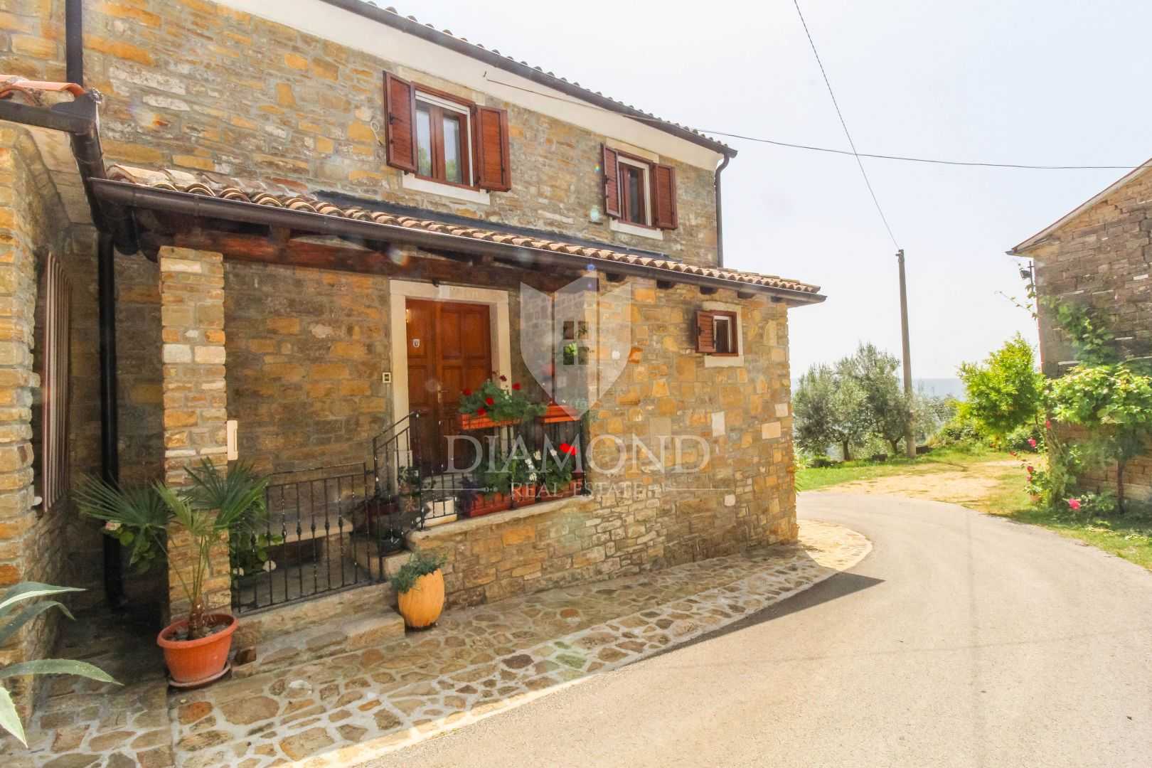 집 에 Motovun, Istria County 11637358