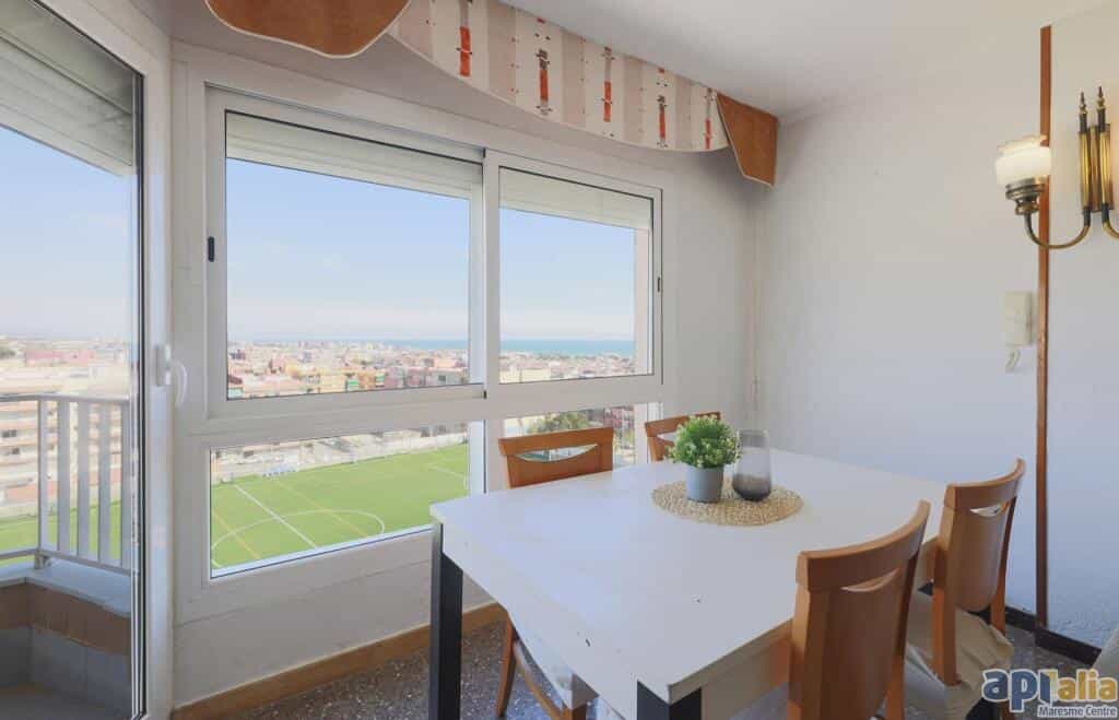 Condominium in Premia de Mar, Catalonia 11637430