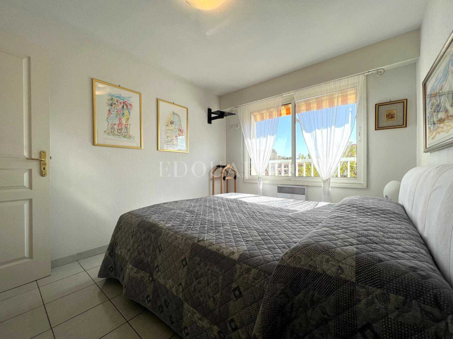 公寓 在 馬丁角, 普羅旺斯-阿爾卑斯-藍色海岸 11637506