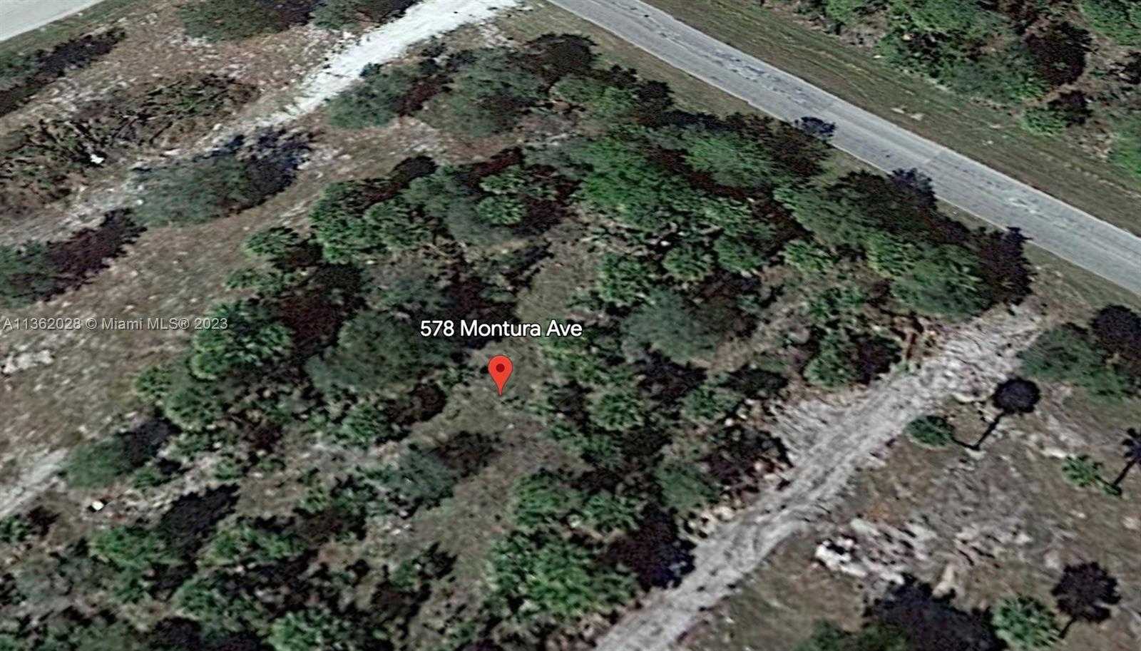 土地 在 Montura, Florida 11637507