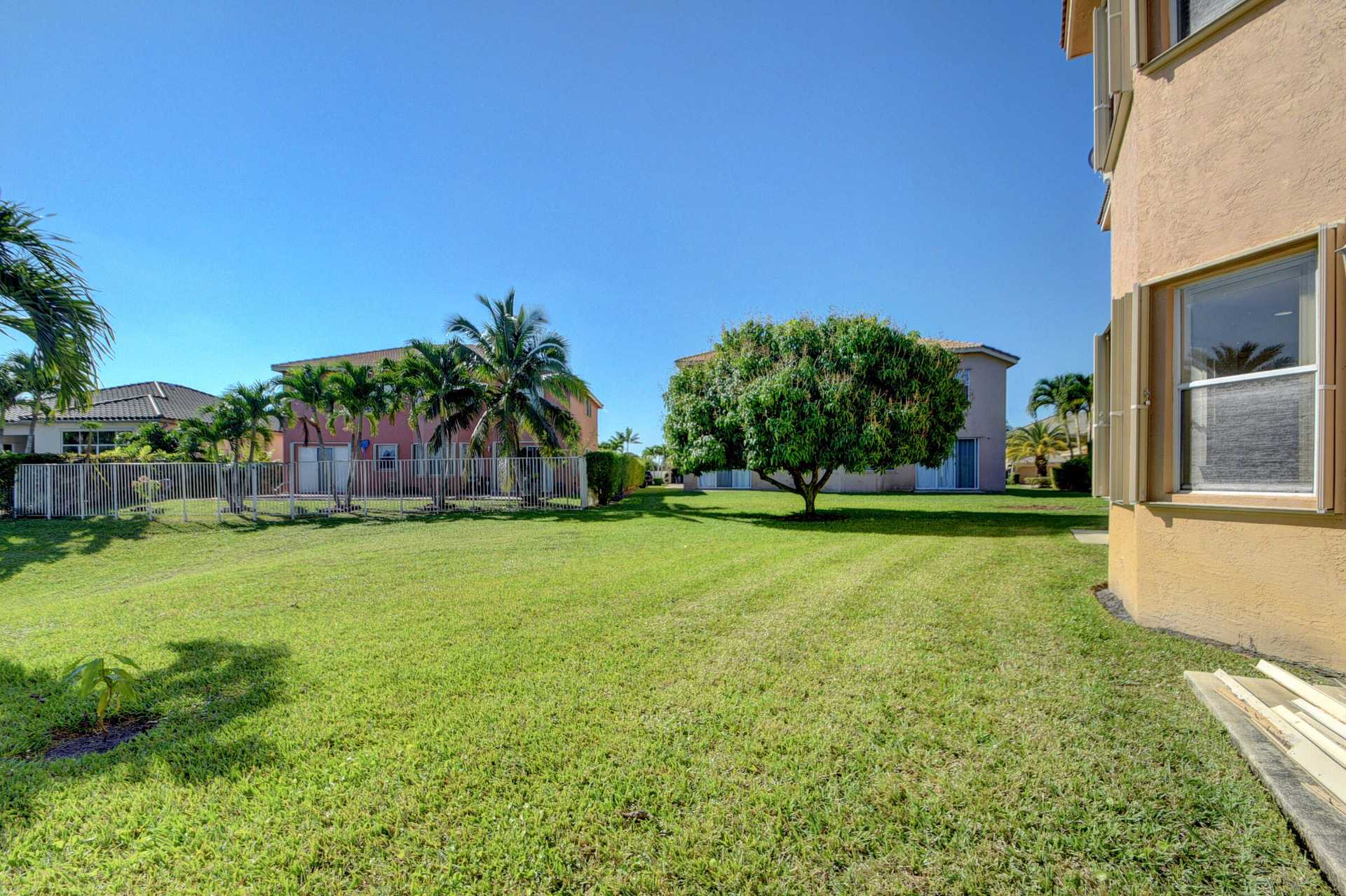 rumah dalam Royal Palm Beach, Florida 11637525