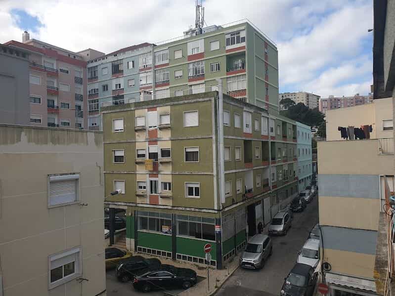 Квартира в Queluz, Lisboa 11637825