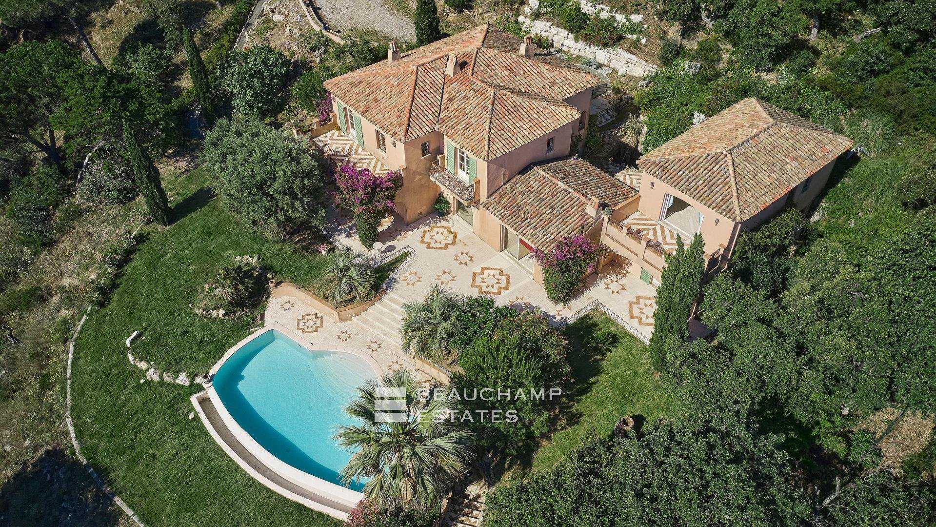 Rumah di Ramatuelle, Provence-Alpes-Cote d'Azur 11638120