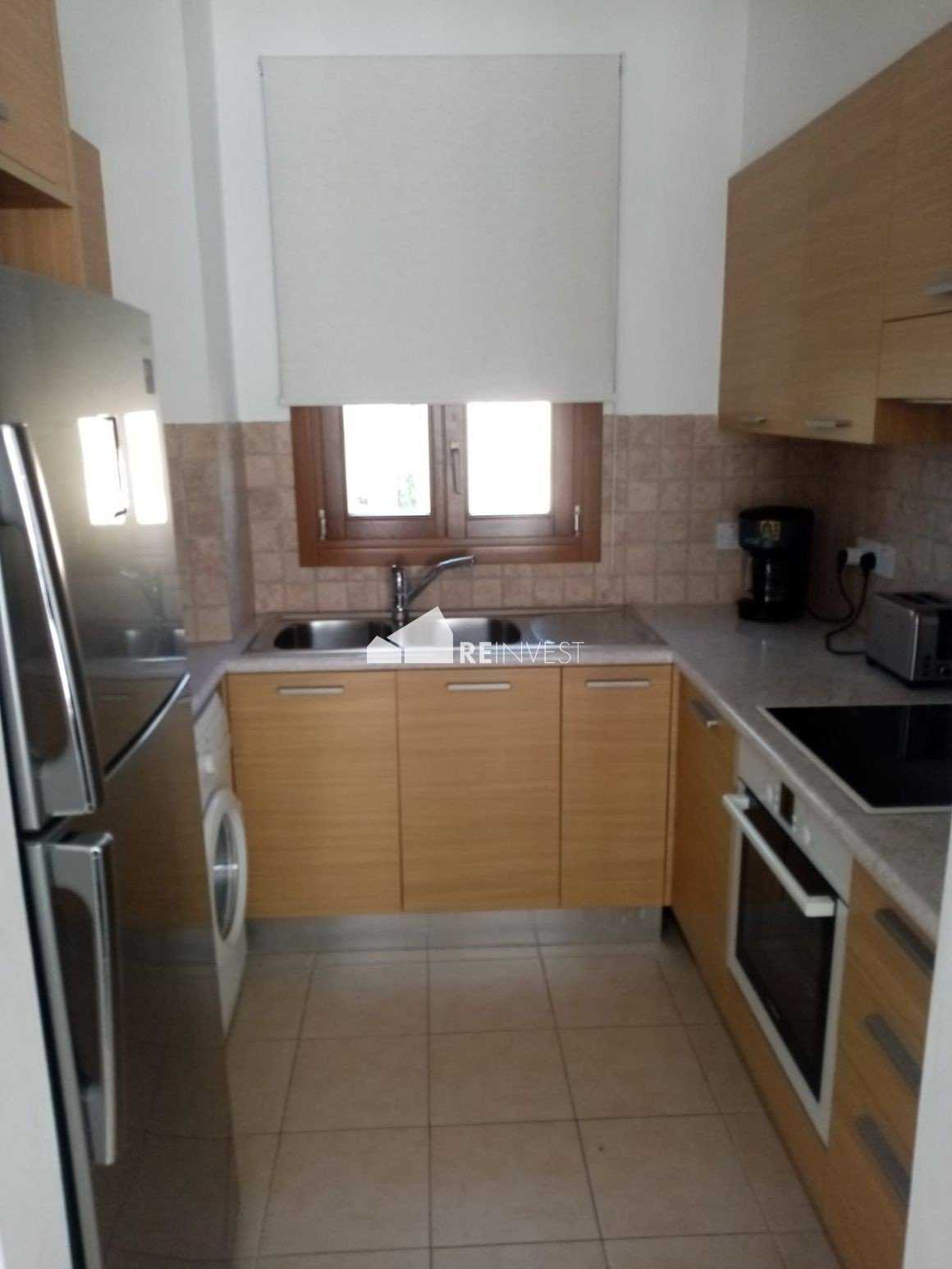 Condominium in Agia Marinouda, Pafos 11638512