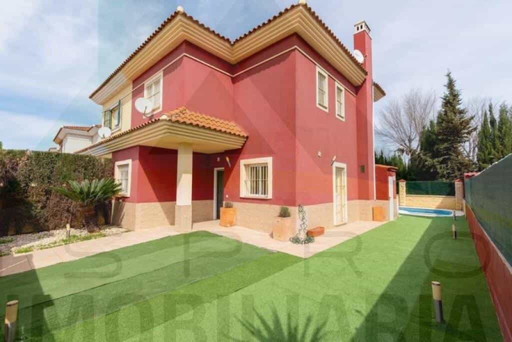 casa no Villanueva del Ariscal, Andaluzia 11638692