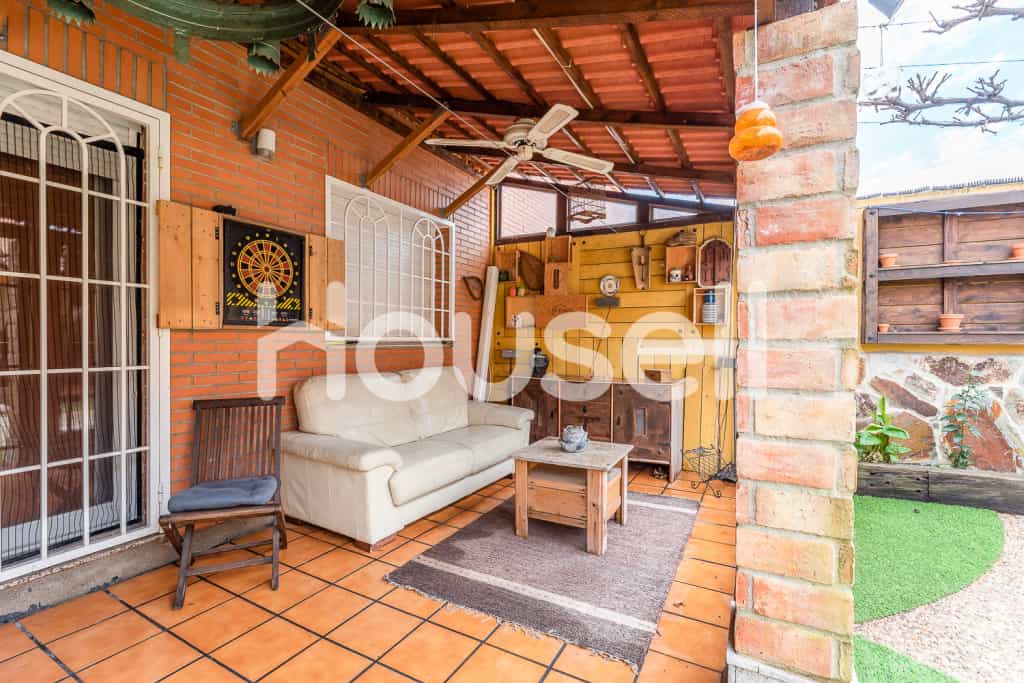 House in Chozas de Canales, Castilla-La Mancha 11638720