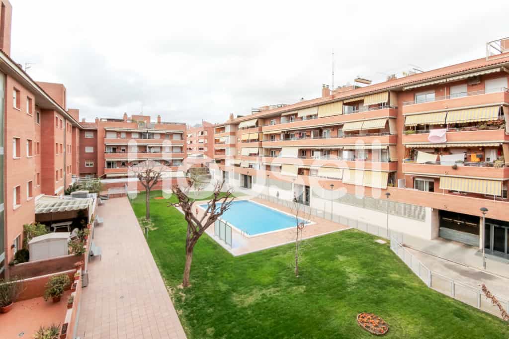 Condominium in San Baudilio de Llobregat, Catalonia 11638736