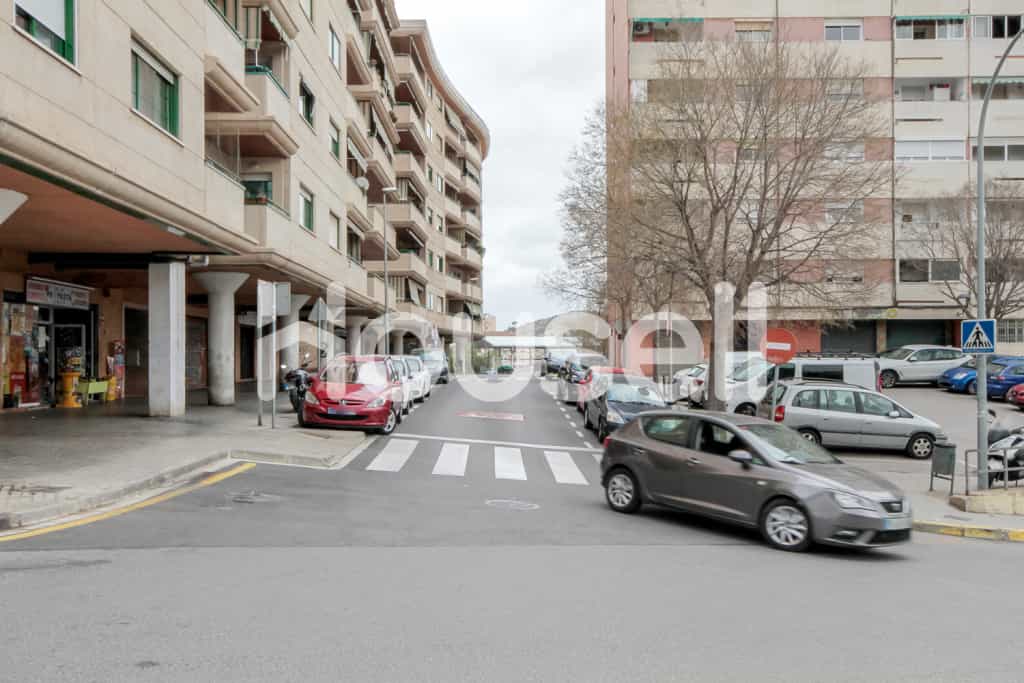 Condominium in Moncada y Reixach, Cataluña 11638738