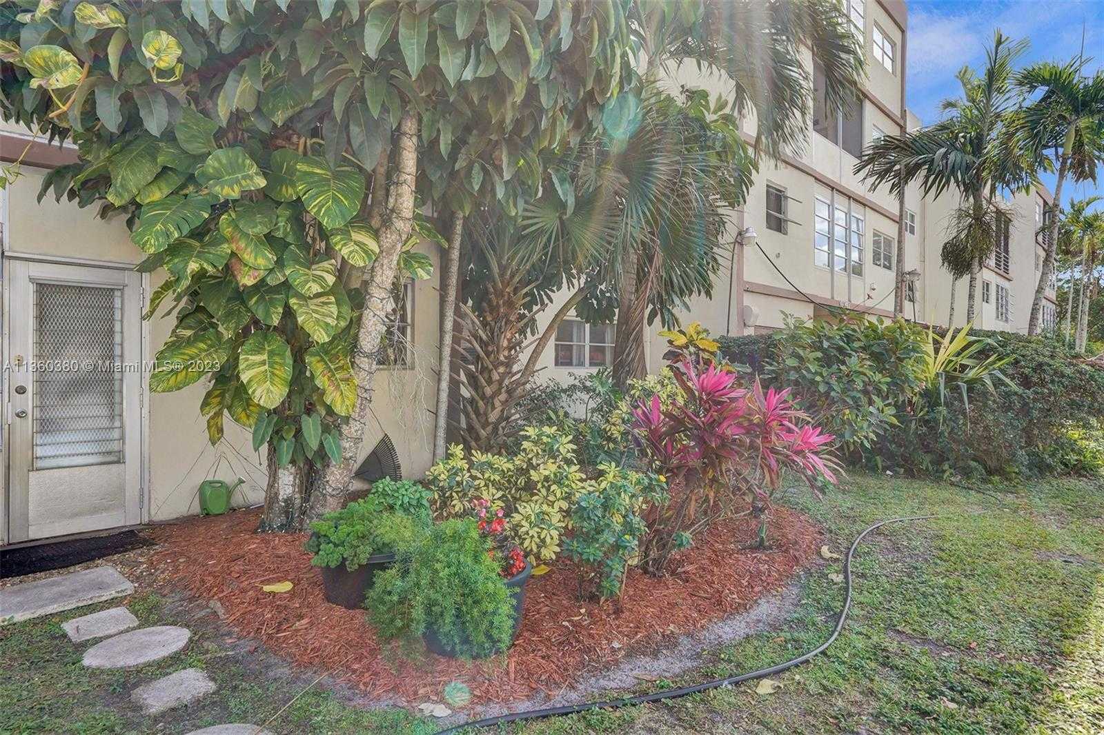 Condominium dans Lauderhill, Florida 11638752