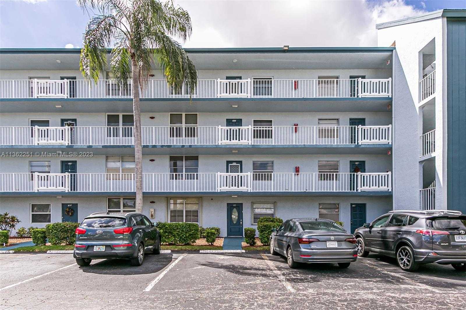 Condominium in Margate, Florida 11638759